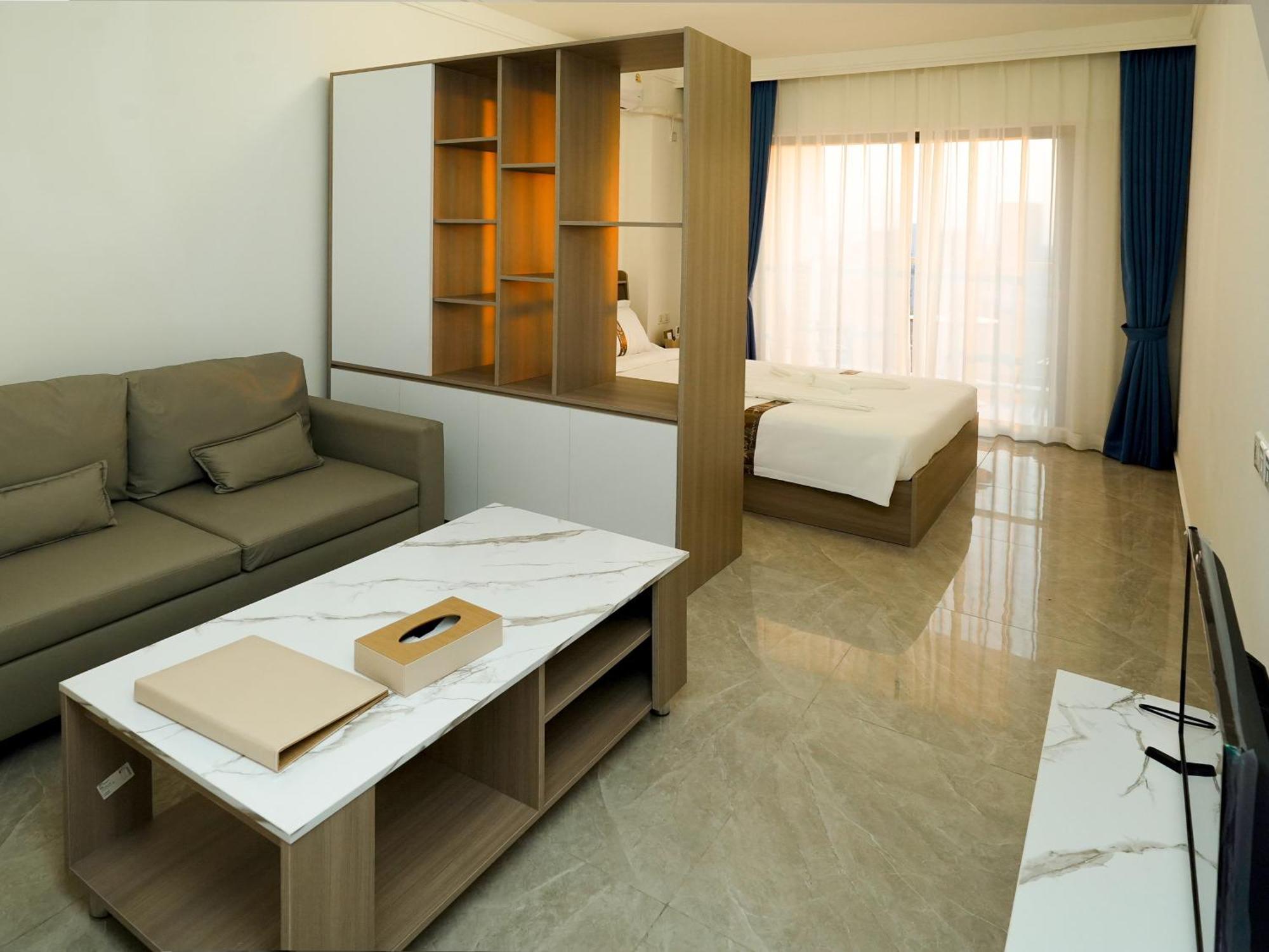X One Hotel Phnom Penh Exterior foto